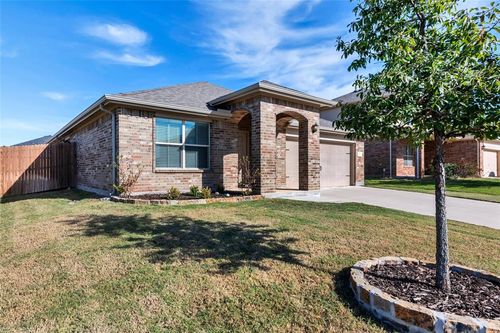 311 Triple Crown Lane, Ponder, TX, 76259 | Card Image