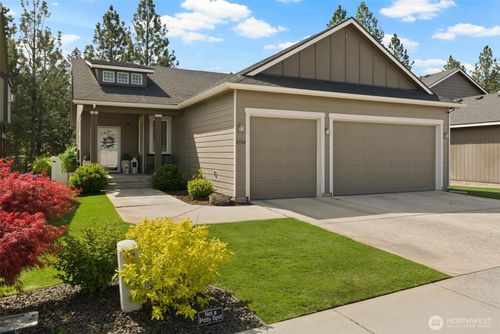 4504 E 34th Ln, Spokane, WA, 99223-6021 | Card Image