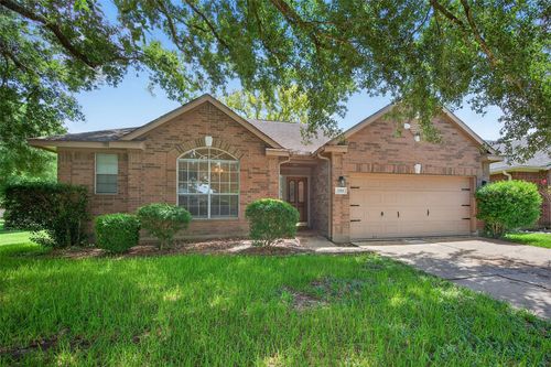3214 Southmere Ln, Pearland, TX, 77584-7748 | Card Image