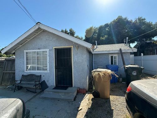 318 Sycamore St, Santa Paula, CA, 93060-2227 | Card Image