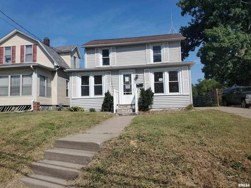 1603 Lucas St, Muscatine, IA, 52761-2863 | Card Image