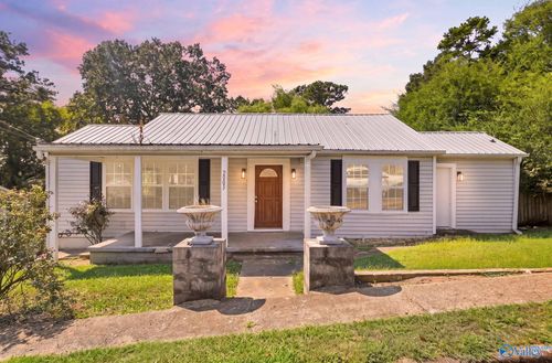 2005 Richardson St, Guntersville, AL, 35976-1311 | Card Image