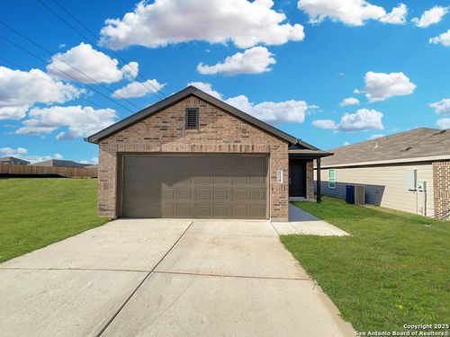 534 Chevre Rd, New Braunfels, TX, 78130-0666 | Card Image