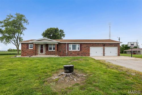 12307 County Highway 27, Nashville, IL, 62263 | Card Image