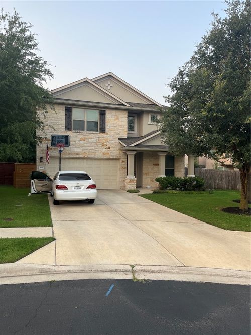 109 Camden Cv, Buda, TX, 78610-3671 | Card Image