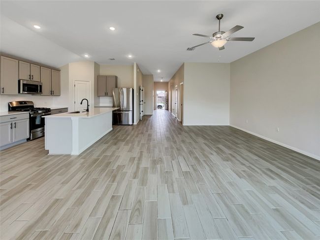 137 Periwinkle Ln, House other with 4 bedrooms, 3 bathrooms and 2 parking in Bastrop TX | Image 13