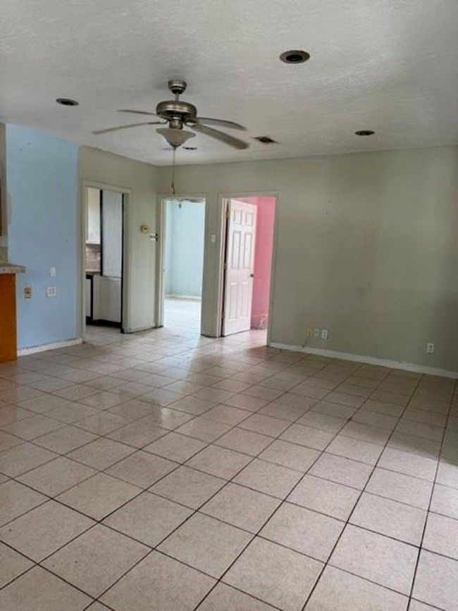 231 Bayshore Rd, House other with 2 bedrooms, 2 bathrooms and 2 parking in Anahuac TX | Image 10
