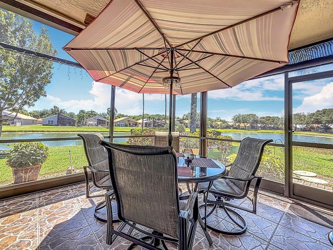 12110 Napoli Ln, Condo with 3 bedrooms, 2 bathrooms and null parking in Boynton Beach FL | Image 29