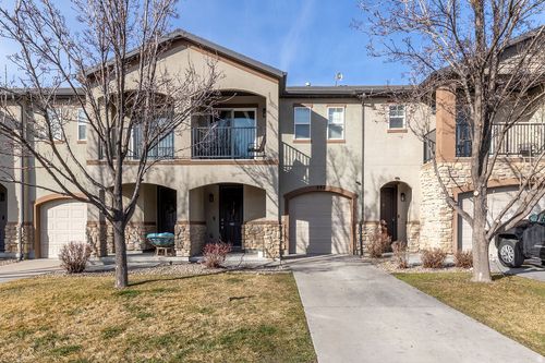 292 W 680 N, Centerville, UT, 84014-1423 | Card Image
