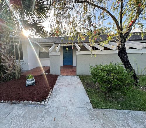 301c-2902 Sw 21st Ter, Delray Beach, FL, 33445-7354 | Card Image