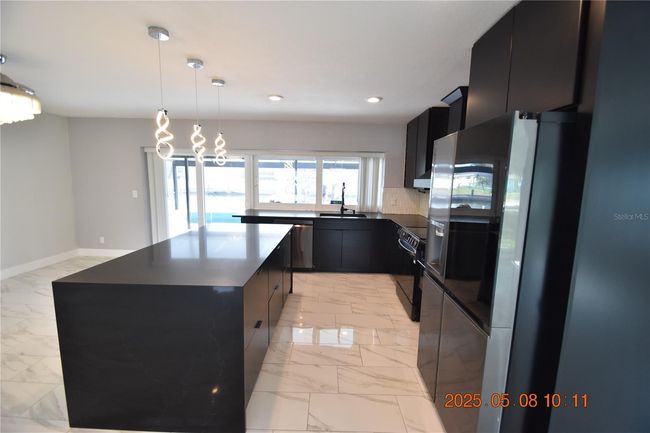 1019 Spindle Palm Way, House other with 3 bedrooms, 2 bathrooms and null parking in APOLLO BEACH FL | Image 20