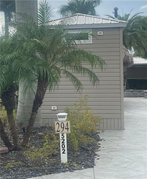 5202 Marshmallow Trl, Fort Myers, FL, 33905 | Card Image