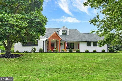 4105 Valleyview Rd, HARRISBURG, PA, 17112-1431 | Card Image
