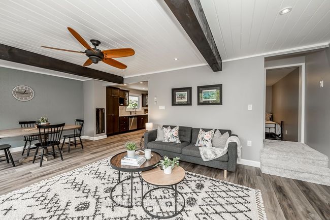 579 S Waseosa Lake Rd, House other with 3 bedrooms, 2 bathrooms and 10 parking in Huntsville ON | Image 18