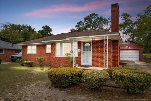 1911 Seabrook Rd, Fayetteville, NC, 28301-0533 | Card Image