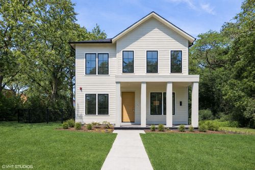 146 Sterling Ln, Wilmette, IL, 60091-3230 | Card Image