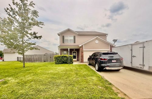 5924 Sable Dr, Indianapolis, IN, 46221-9407 | Card Image