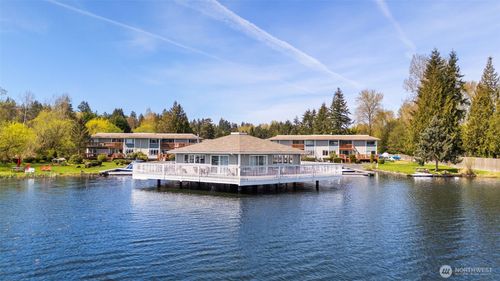 101-17302 Ne 45th St, Redmond, WA, 98052-5646 | Card Image