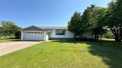 1317 1 St St S, House other with 4 bedrooms, 3 bathrooms and null parking in Swan River MB | Image 1