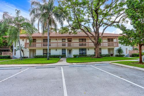 133 Brackenwood Rd, Palm Beach Gardens, FL, 33418-9066 | Card Image