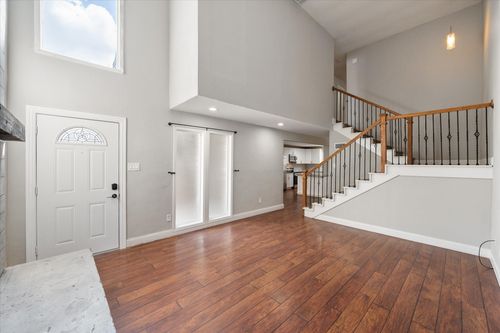 10-207 E Harwood Rd, Euless, TX, 76039-3971 | Card Image