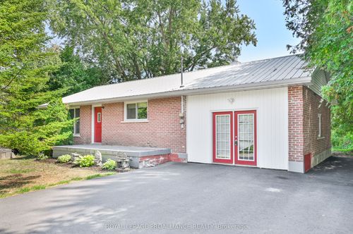 1239 Frankford Rd, Frankford, ON, K0K2C0 | Card Image
