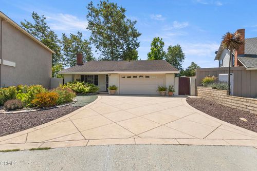 552 Cayo Grande Ct, Newbury Park, CA, 91320-2831 | Card Image