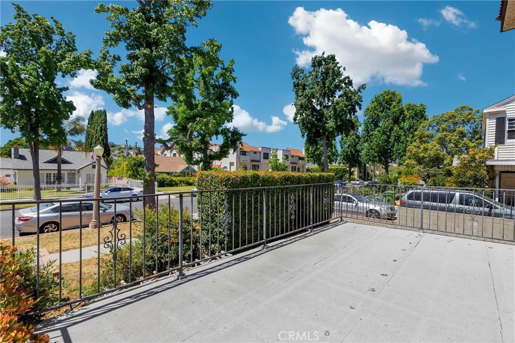 Residential Lease in Alhambra 4