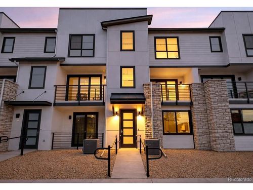 3-2078 S Holly St, Denver, CO, 80222-4887 | Card Image