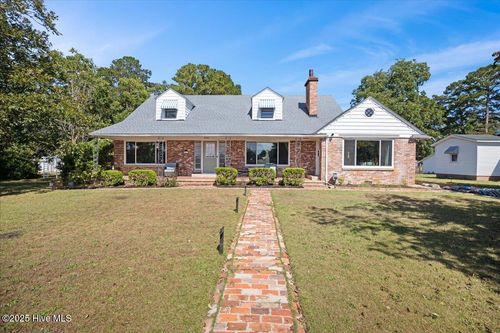 418 E 9th St, Washington, NC, 27889-4533 | Card Image