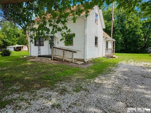 262 S 9th Street, Tecumseh, NE, 68450 | Card Image