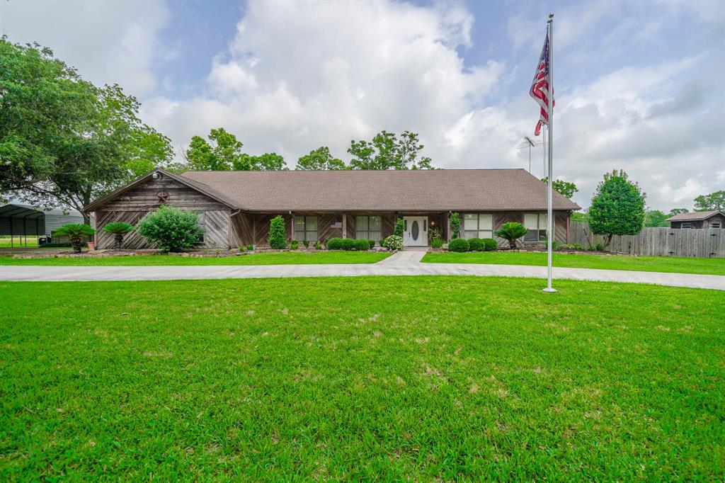 County Road 580 , West Columbia, TX 77486