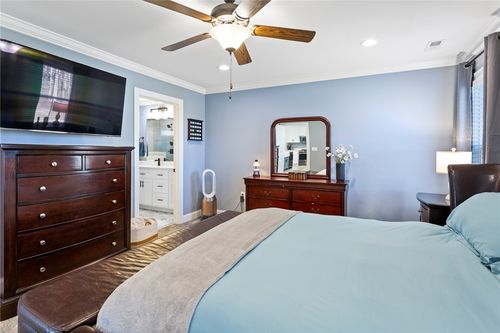 103 Wrentree Dr, Easley, SC, 29642-8377 | Card Image