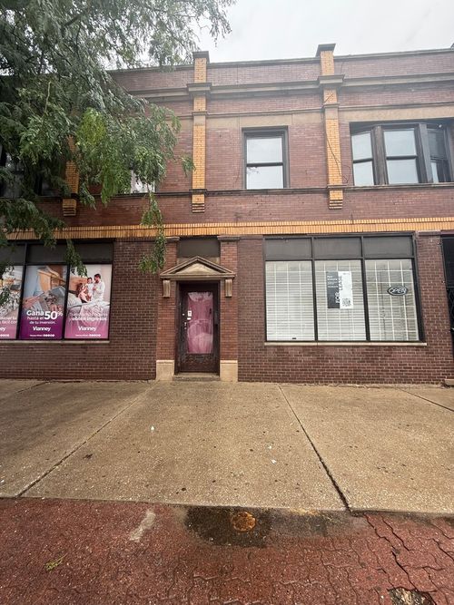 2e-5714 W Cermak Road, Cicero, IL, 60804 | Card Image