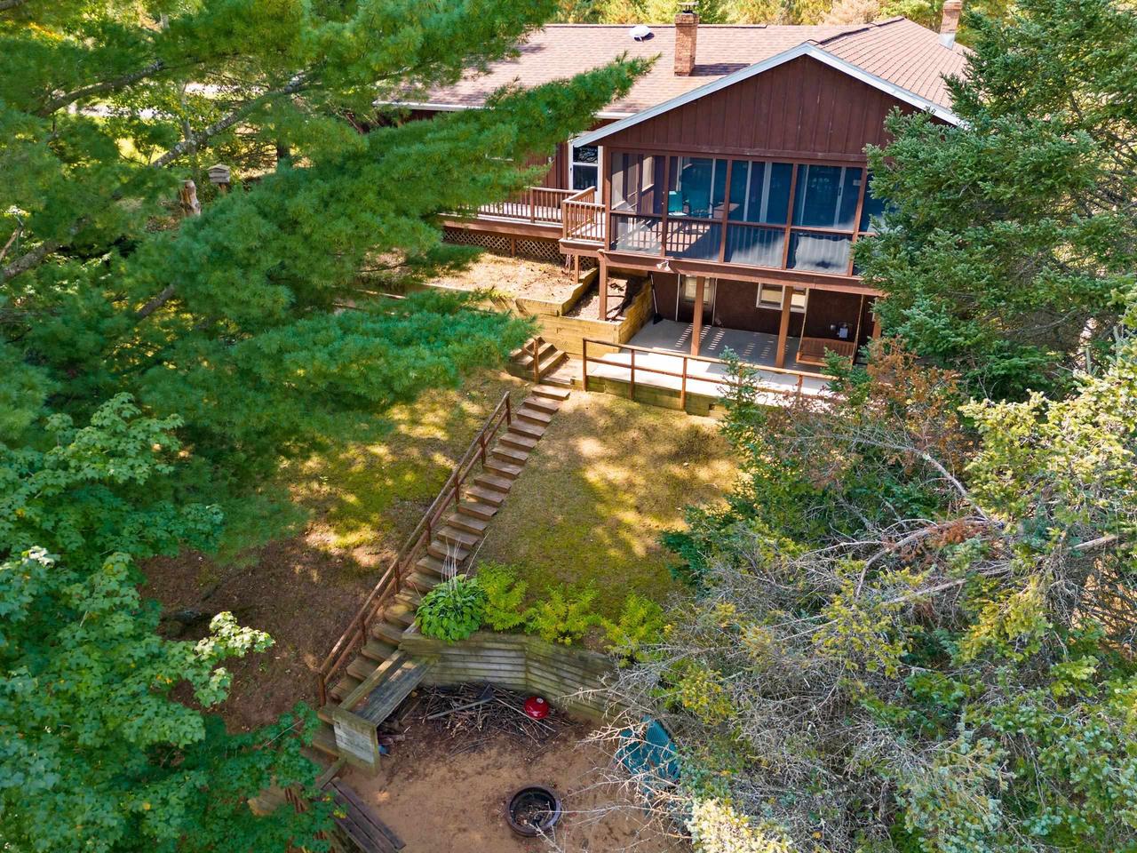 Shore Dr, Mountain, WI 54149