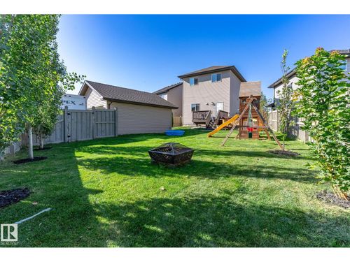 7074 Cardinal Way Sw, Edmonton, AB, T6W1Z2 | Card Image