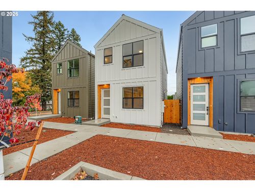 7766 Sw Bonita Rd, Tigard, OR, 97224-8166 | Card Image