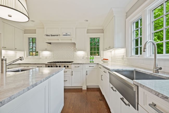 Beautiful updated kitchen, designed by DEANE, with Wolf range, Sub-zero fridge and drawers. | Image 10