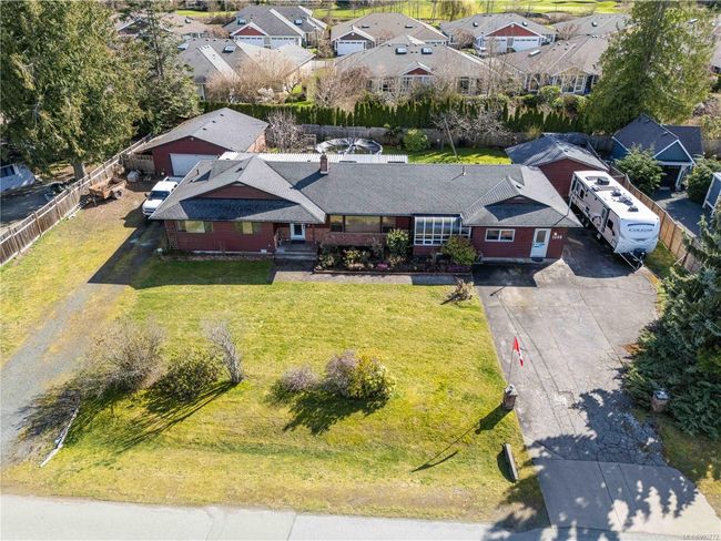 1306 Woodland Dr, House other with 4 bedrooms, 4 bathrooms and 10 parking in French Creek BC | Image 23