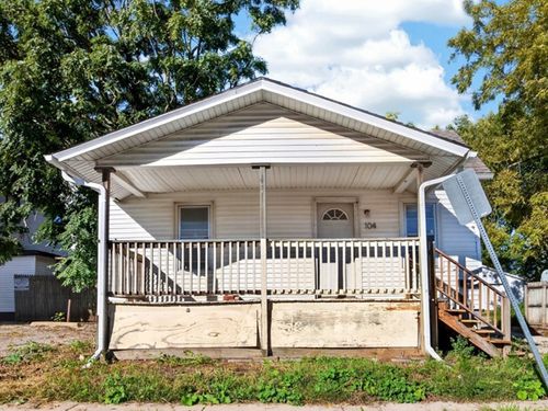 104 N Allin Street, Bloomington, IL, 61701 | Card Image