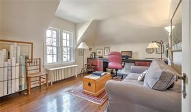 2722 Montcalm Cres Sw, House detached with 4 bedrooms, 2 bathrooms and 3 parking in Calgary AB | Image 27