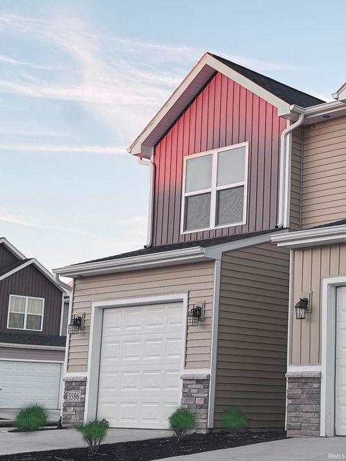 3586 Canal Square Dr, New Haven, IN, 46774-2042 | Card Image