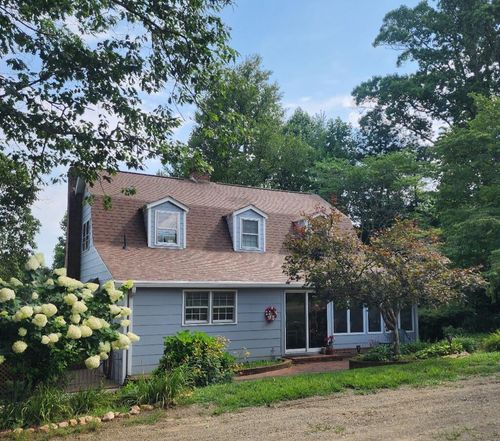 527 Penny Ln, Hillsville, VA, 24343-4774 | Card Image