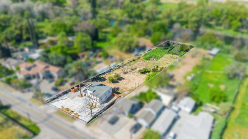 1821 River Rd, Modesto, CA, 95351-4420 | Card Image