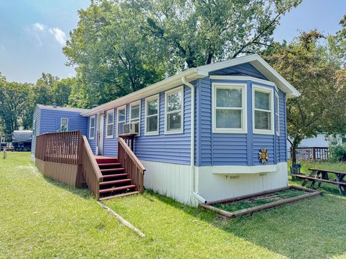 11/221 Woodhaven, Sublette, IL, 61367 | Card Image