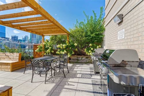 1004-109 Front Street E, Toronto, ON, M5A4P7 | Card Image