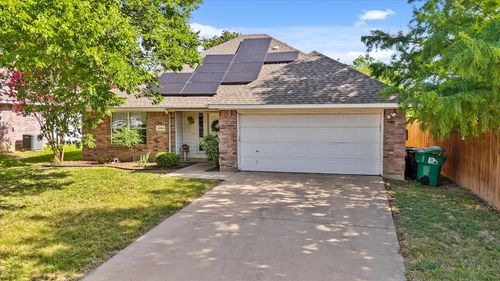 3209 Lance Ln, Denton, TX, 76209-3527 | Card Image