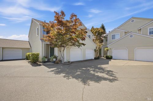 520 Court Street, Santa Rosa, CA, 95407 | Card Image