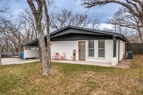 9128 Choctaw Trl, Flower Mound, TX, 75022-7020 | Card Image