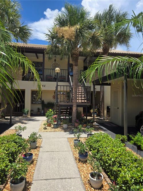 unit-b-345 Three Lakes Ln, VENICE, FL, 34285-5744 | Card Image